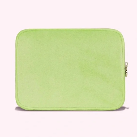 Stoney clover lane  STAR WARS  Grogu™ Plush Large Pouch   nwt - Picture 2 of 4